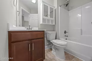 211 N Stingray Ln, Sneads Ferry, NC 28460 - Photo 18