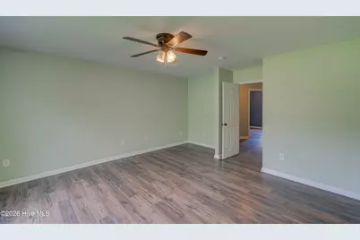 300 Crest Place, Jacksonville, NC 28540 - Photo 24