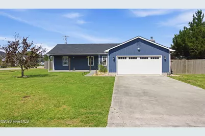 426 Oregon Trail, Hubert, NC 28539 - Photo 1