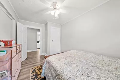 202 Walnut Avenue, Hamlet, NC 28345 - Photo 16