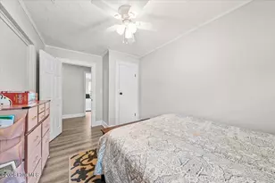 202 Walnut Ave, Hamlet, NC 28345 - Photo 16