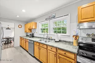 202 Walnut Ave, Hamlet, NC 28345 - Photo 8