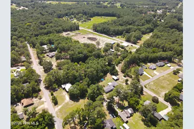 202 Walnut Avenue, Hamlet, NC 28345 - Photo 32