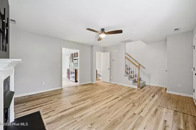 504 Bynum Avenue, Maysville, NC 28555 - Photo 4