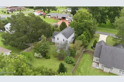 504 Bynum Avenue, Maysville, NC 28555 - Photo 26