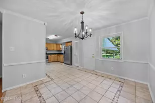 403 Oakwood Ave, Jacksonville, NC 28546 - Photo 10