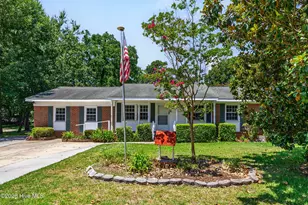 403 Oakwood Ave, Jacksonville, NC 28546 - Photo 1