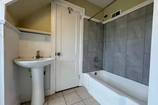 304 N 11th St, Wilmington, NC 28401 - Photo 8