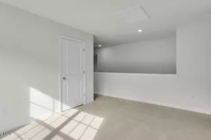 725 Lazy Elm Ln, Aberdeen, NC 28315 - Photo 14