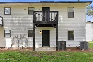 100 Ravenwood Dr, Jacksonville, NC 28546 - Photo 12