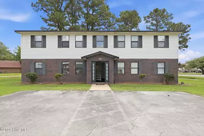 100 Ravenwood Drive #A, Jacksonville, NC 28546 - Photo 1