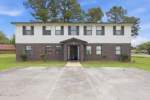 100 Ravenwood Dr, Jacksonville, NC 28546 - Photo 1