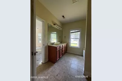 107 Wynstone Drive, Jacksonville, NC 28540 - Photo 10