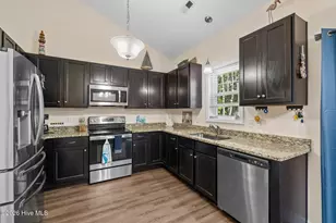 544 Briarwood Dr NW, Calabash, NC 28467 - Photo 16