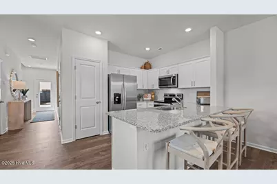 1038 Bayard Wootten Way, New Bern, NC 28562 - Photo 4