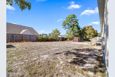 307 N Winchester Lane, Hubert, NC 28539 - Photo 8