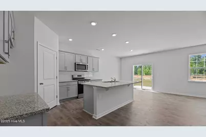 4005 Montford Drive, New Bern, NC 28562 - Photo 8