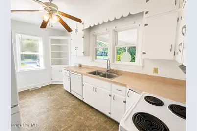 415 Academy Street N, Ahoskie, NC 27910 - Photo 14