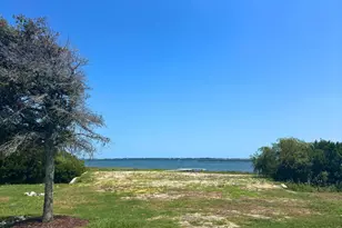 107 Michelle Manor Ct, Newport, NC 28570 - Photo 2