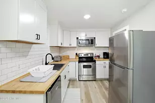 130 Wilson Ct, Jacksonville, NC 28546 - Photo 8