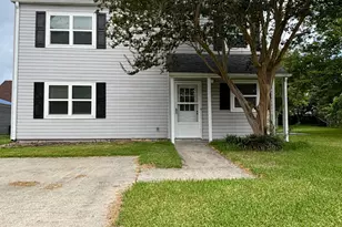 124 E Saltwood Pl, Jacksonville, NC 28540 - Photo 1