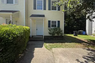 131 Greenford Pl, Jacksonville, NC 28540 - Photo 2