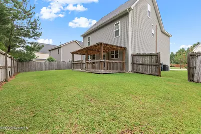 113 Stone Gate, Jacksonville, NC 28546 - Photo 6