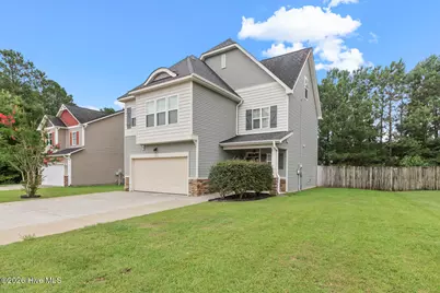 113 Stone Gate, Jacksonville, NC 28546 - Photo 8