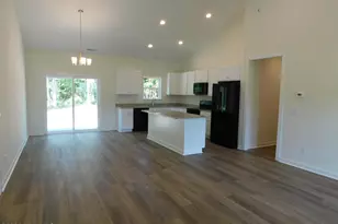 100 Palm Cir, Havelock, NC 28532 - Photo 2
