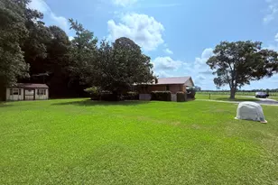 2152 Garrett Rd, Williamston, NC 27892 - Photo 56