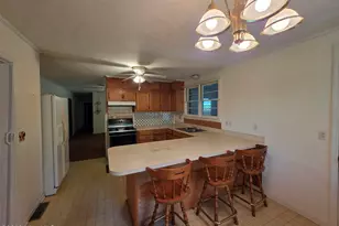 210 Griffin St, Wrens, GA 30833 - Photo 12