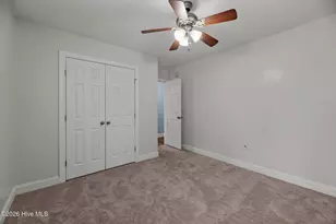 300 Hawks Bluff Dr, New Bern, NC 28560 - Photo 8