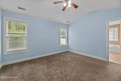 300 Hawks Bluff Drive, New Bern, NC 28560 - Photo 18