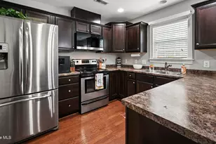 2310 Great Laurel Ct, Greenville, NC 27834 - Photo 24