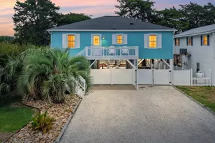 142 Marlin Dr, Holden Beach, NC 28462 - Photo 2
