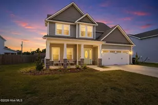 524 Harvest Mdw Xing, Jacksonville, NC 28546 - Photo 2