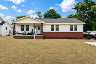 803 Rice St, Hamlet, NC 28345 - Photo 1