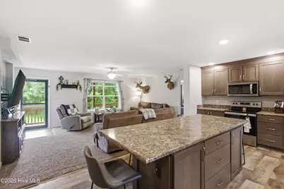 305 Tropical Trail, Beaufort, NC 28516 - Photo 12
