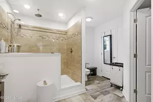 305 Tropical Trail, Beaufort, NC 28516 - Photo 18