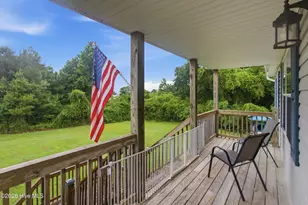 305 Tropical Trail, Beaufort, NC 28516 - Photo 8