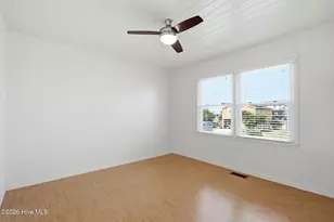 112 Marlin Dr, Holden Beach, NC 28462 - Photo 26