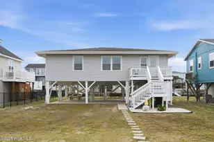 112 Marlin Dr, Holden Beach, NC 28462 - Photo 2