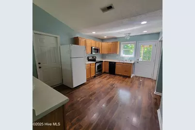 393 E Wood Lane, Leland, NC 28451 - Photo 4