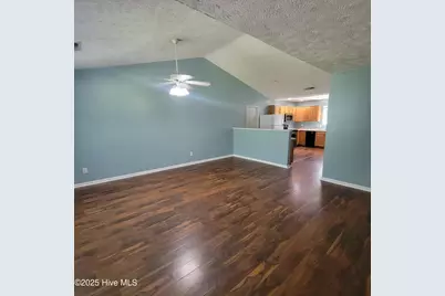 393 E Wood Lane, Leland, NC 28451 - Photo 2