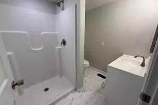1215 E Wright Rd, Greenville, NC 27858 - Photo 8