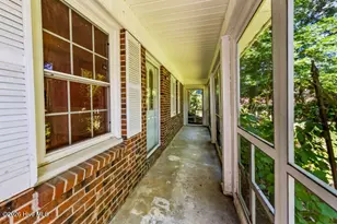 505 South St, Bayboro, NC 28515 - Photo 8