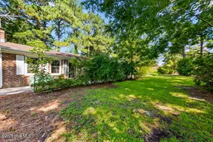 505 South St, Bayboro, NC 28515 - Photo 6