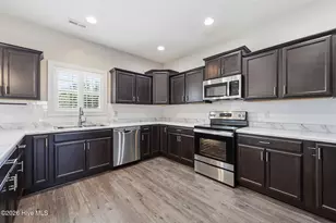 503 Black Pearl Cir, Jacksonville, NC 28546 - Photo 10