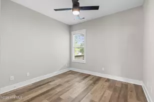 1104 E Oak Island Dr, Oak Island, NC 28465 - Photo 36