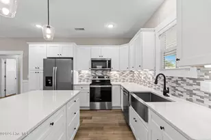 1104 E Oak Island Dr, Oak Island, NC 28465 - Photo 16